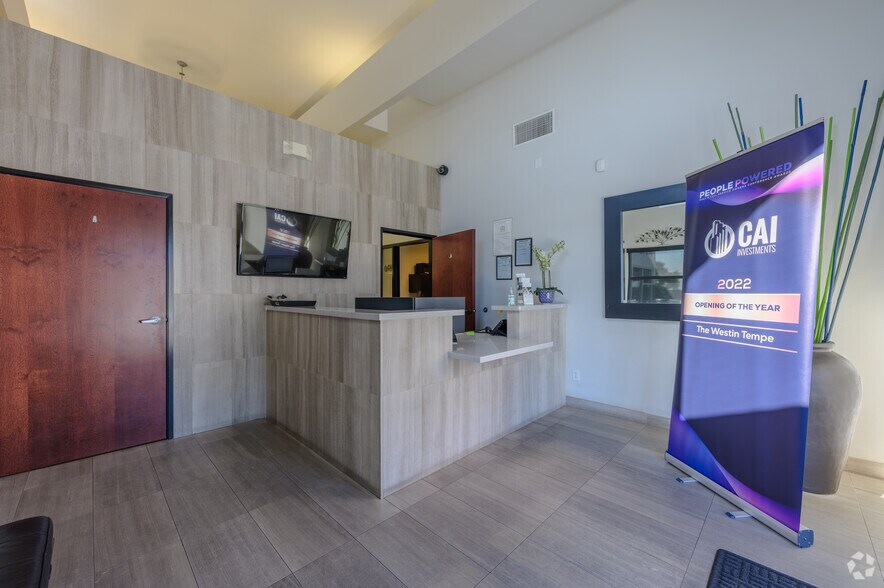 More Photos Of 9325 W Sahara Ave, Las Vegas Freestanding For Lease