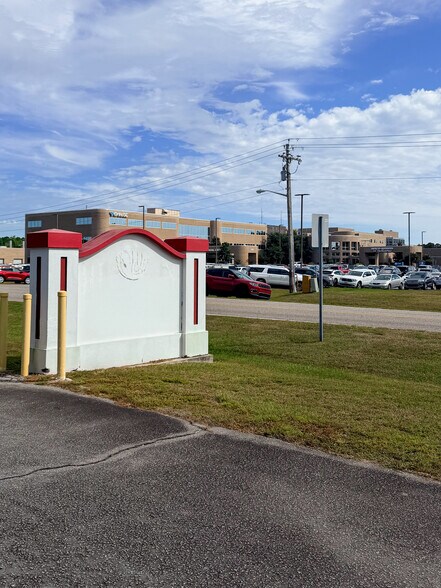 More Photos Of 8028 Myrtle Trace Dr, Conway Medical For Lease