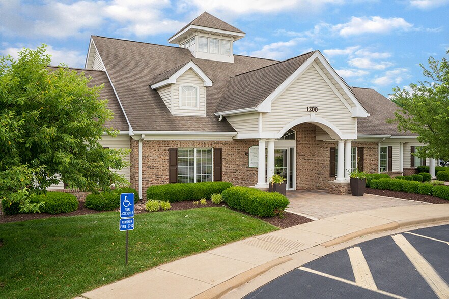 More Photos Of 1200 Greenfield Pl, O'Fallon Apartments For Sale