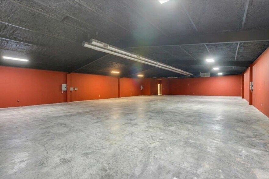 More Photos Of 6015 Andrews Hwy, Odessa Industrial For Sale