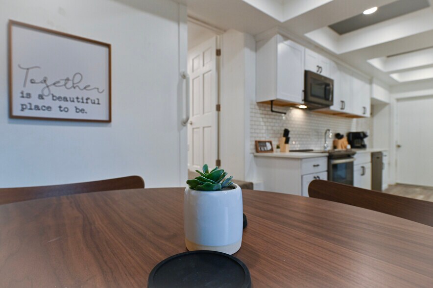 More Photos Of 5519 Northwest Radial Hwy, Omaha Medical For Sale