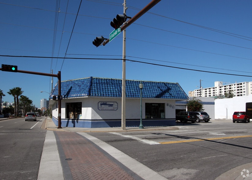 More Photos Of 301 Central Ave, Sarasota Freestanding For Lease