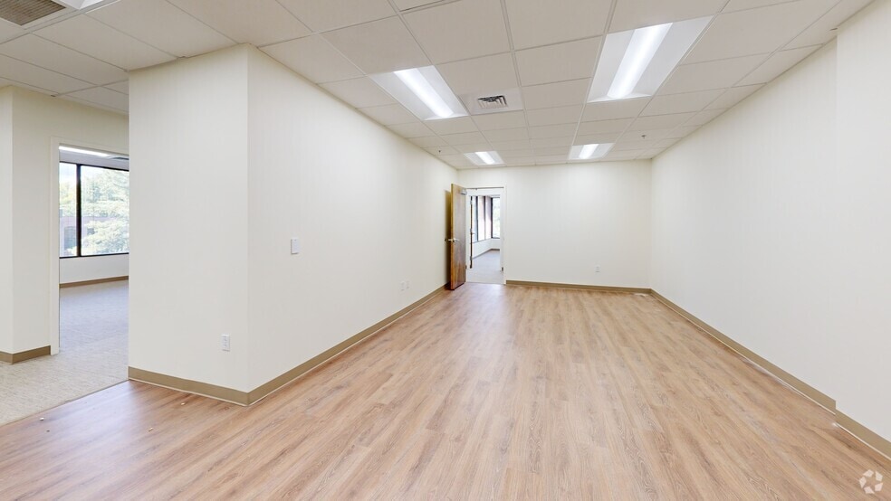 More Photos Of 111 Westwood Pl, Brentwood Office For Lease