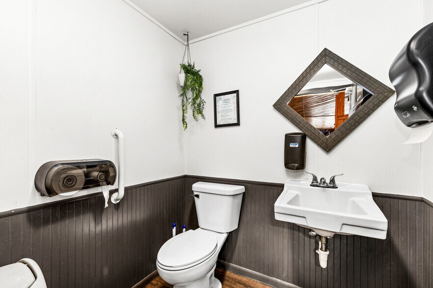 More Photos Of 8355 Highway 2, Iron River Restaurant For Sale