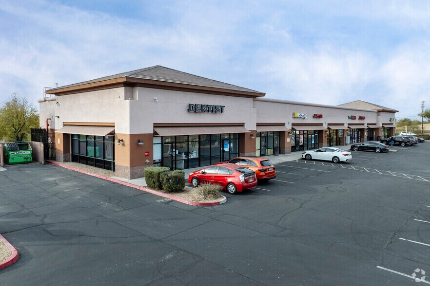 More Photos Of 1825-1855 W Greenway Rd, Phoenix Freestanding For Lease
