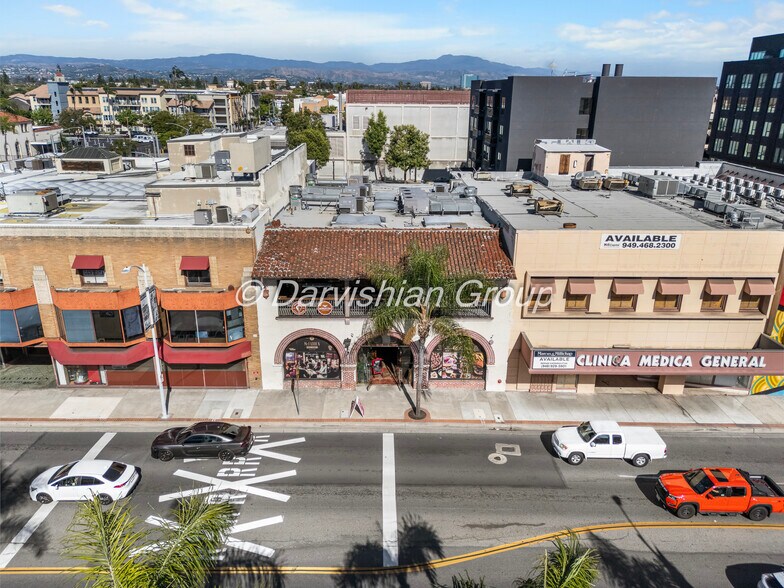 More Photos Of 515 N Main St, Santa Ana Restaurant For Sale