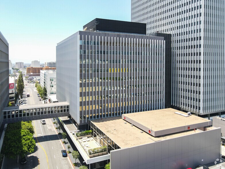 More Photos Of 1149 S Hill St, Los Angeles Office For Lease