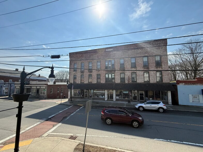 More Photos Of 106 Main St, Spencer Apartments For Sale