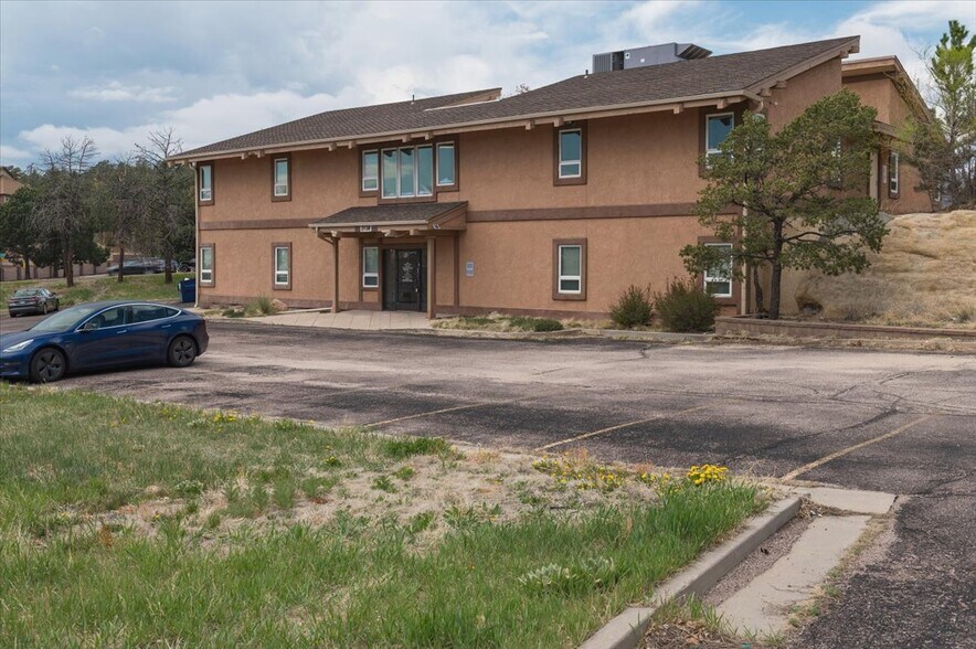 More Photos Of 2850 W Serendipity Cir, Colorado Springs Medical For Lease