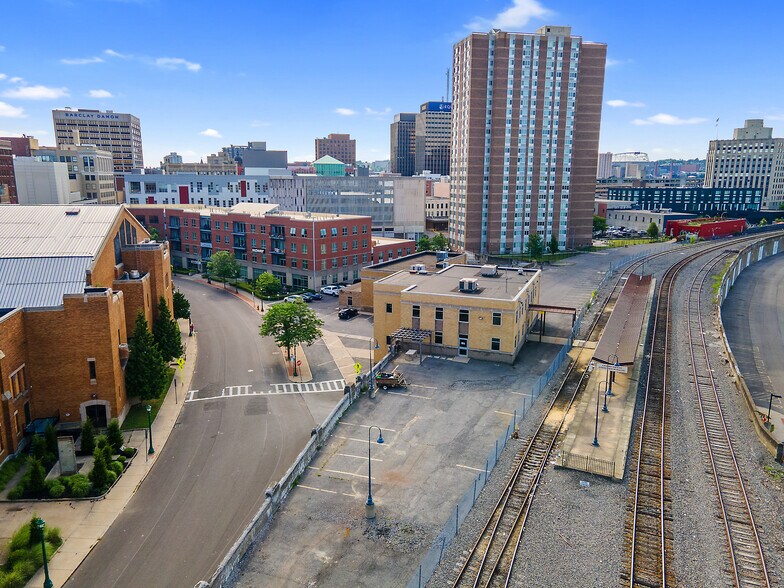 More Photos Of 269 W Jefferson St, Syracuse Office For Lease