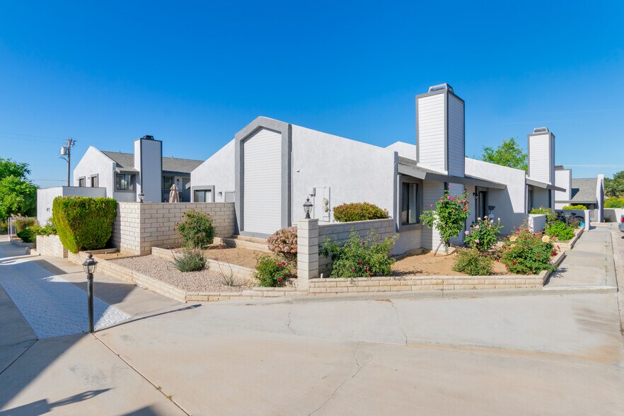 More Photos Of 19087 Allegheny Rd, Apple Valley Apartments For Sale