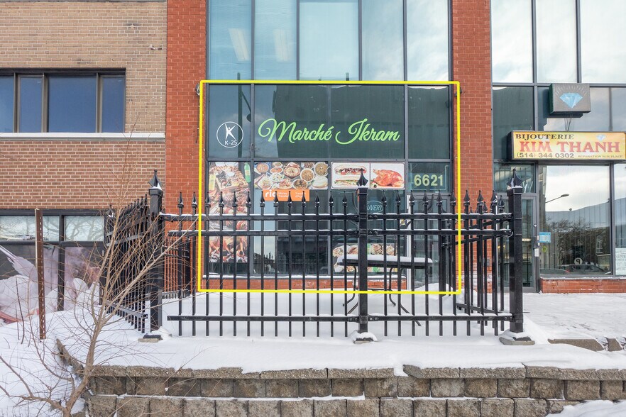 Primary Photo Of 6605-6621 Ch de la Côte-des-Neiges, Montréal Office For Lease