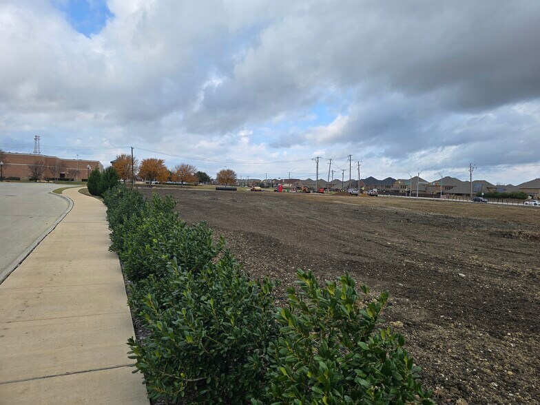 More Photos Of 1209 N Day Miar Rd, Mansfield Land For Sale