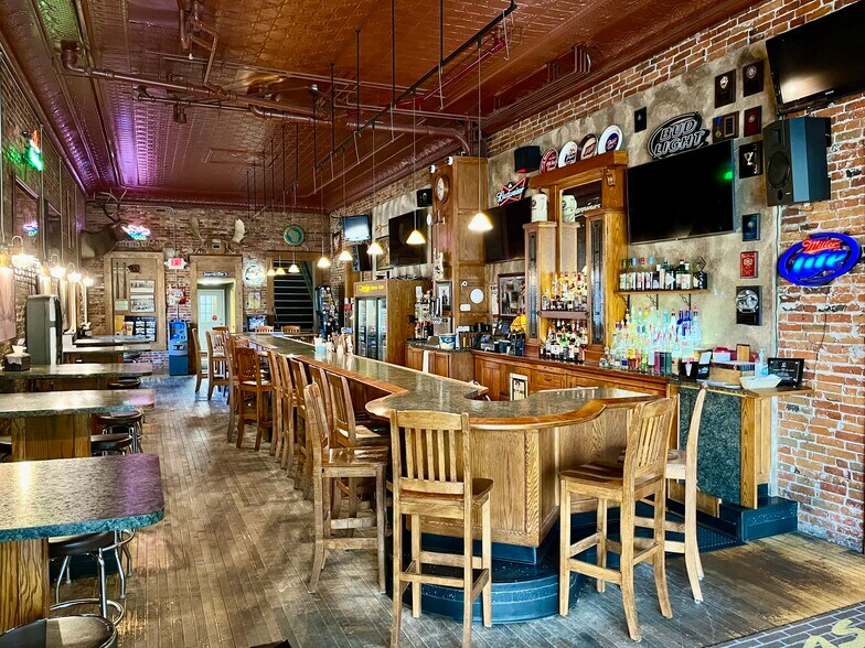 More Photos Of 180 1st St N, Wisconsin Rapids Storefront Retail Residential For Sale