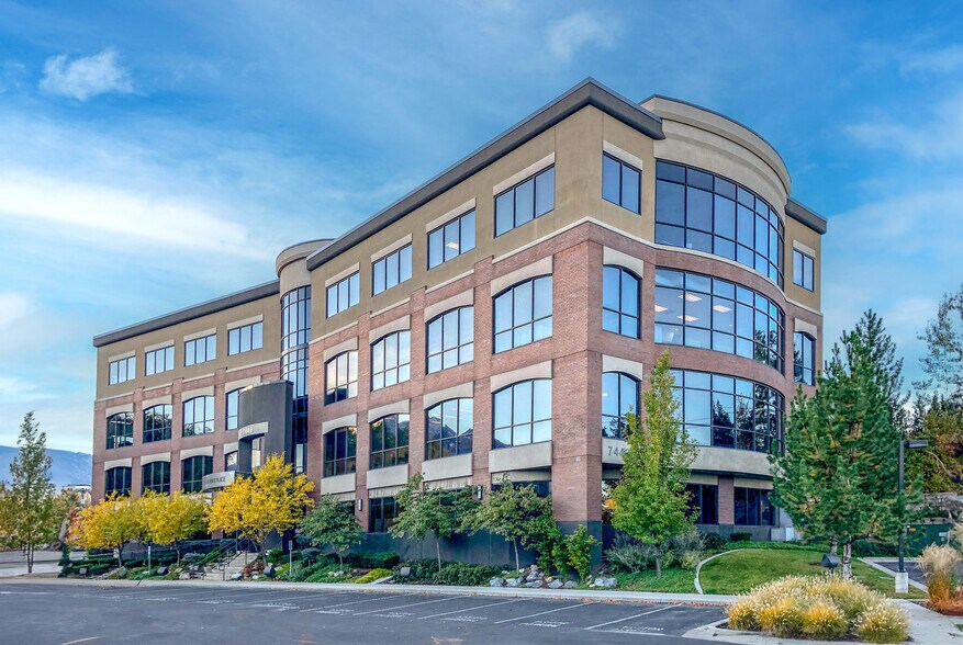 Primary Photo Of 7440 S Creek Rd, Sandy Office For Lease