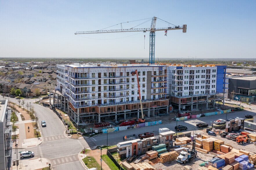 More Photos Of 1911 Philomena St, Austin Apartments For Lease
