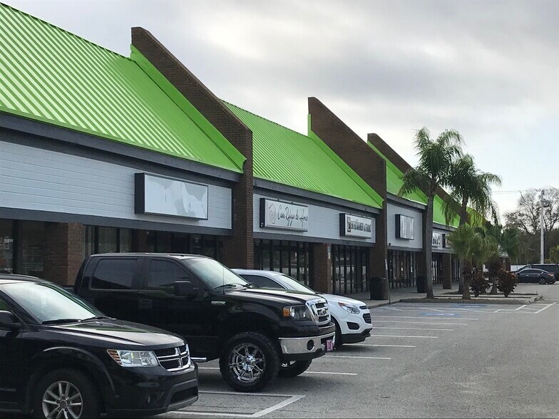 Primary Photo Of 6513 US 41, Bradenton Unknown For Lease