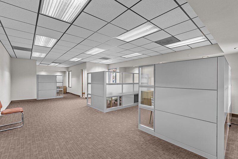 More Photos Of 2998 N Alma School Rd, Chandler Bank For Lease