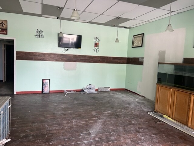 More Photos Of 10900-10910 Kingspoint Rd, Houston Freestanding For Lease