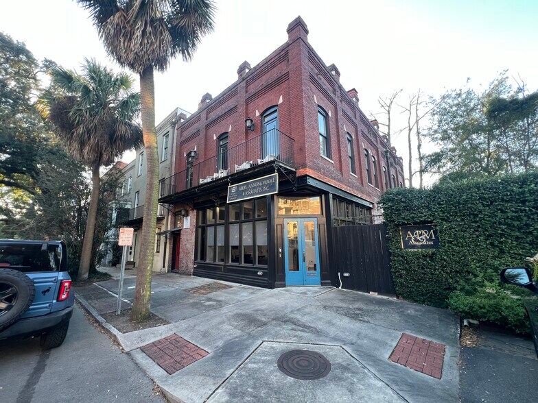 Primary Photo Of 419 Montgomery St, Savannah Office For Sale