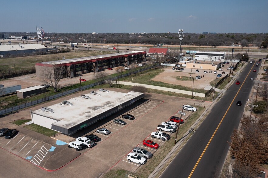 More Photos Of 2001-2011 N Britain Rd, Irving Storefront Retail Office For Sale