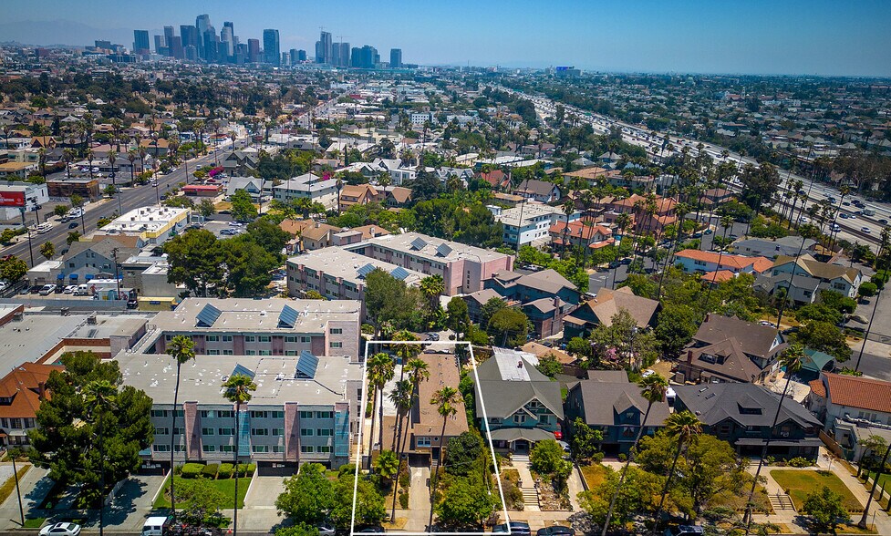More Photos Of 1930 S Oxford Ave, Los Angeles Apartments For Sale