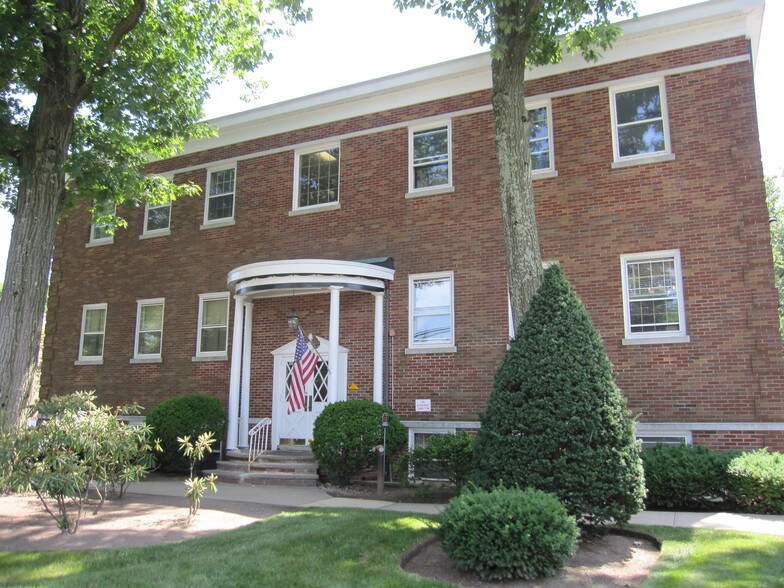 More Photos Of 640 E Palisade Ave, Englewood Cliffs Office For Lease