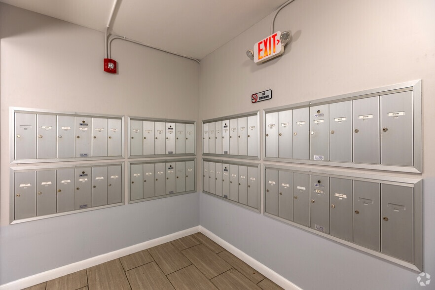 More Photos Of 750-770 NE 195th St, Miami Apartments For Sale
