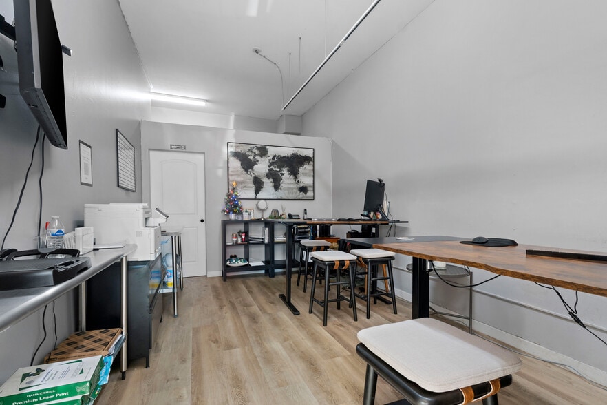 More Photos Of 2313 E 1st St, Los Angeles Storefront Retail Residential For Sale