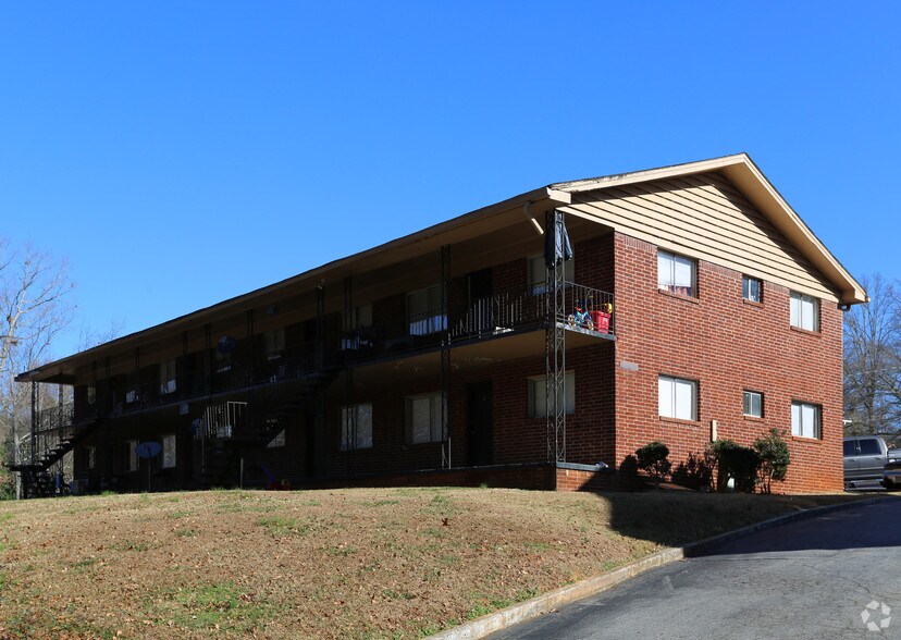 More Photos Of 1944 Dunlap Ave, East Point Multifamily For Sale