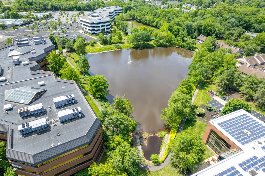 More Photos Of 525 Route 73 N, Marlton Coworking Space