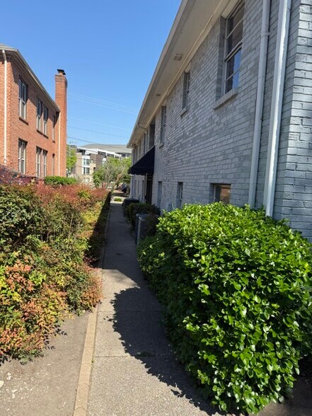 More Photos Of 3015 Poston Ave, Nashville Medical For Sale