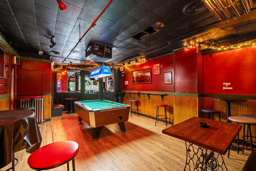 More Photos Of , Utica Unknown For Sale