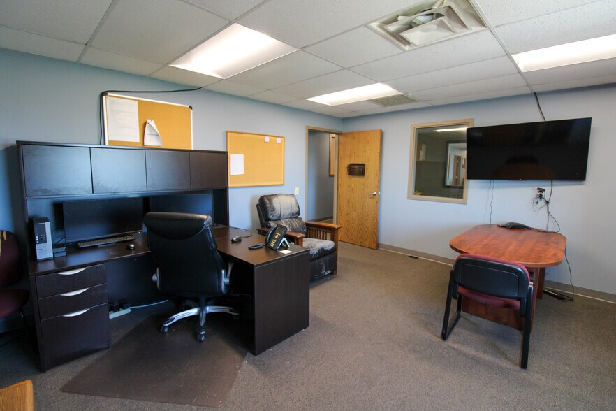 More Photos Of 6059 159th St, Galva Food Processing For Sale