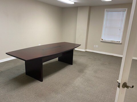 More Photos Of 1011 Santa Fe St, Corpus Christi Office For Sale