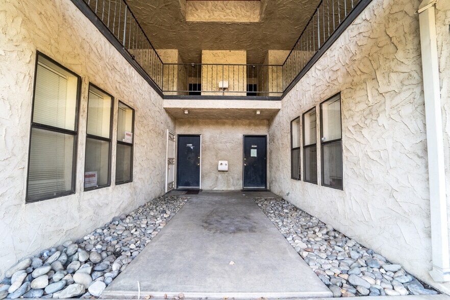 More Photos Of 825 9th St, Marysville Medical For Sale