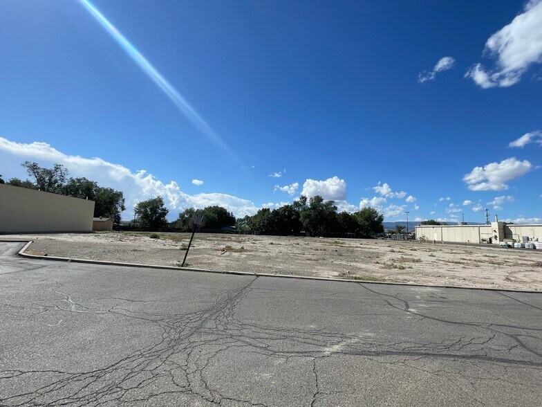 Primary Photo Of 3225 I-70 Business Loop, Clifton Land For Sale