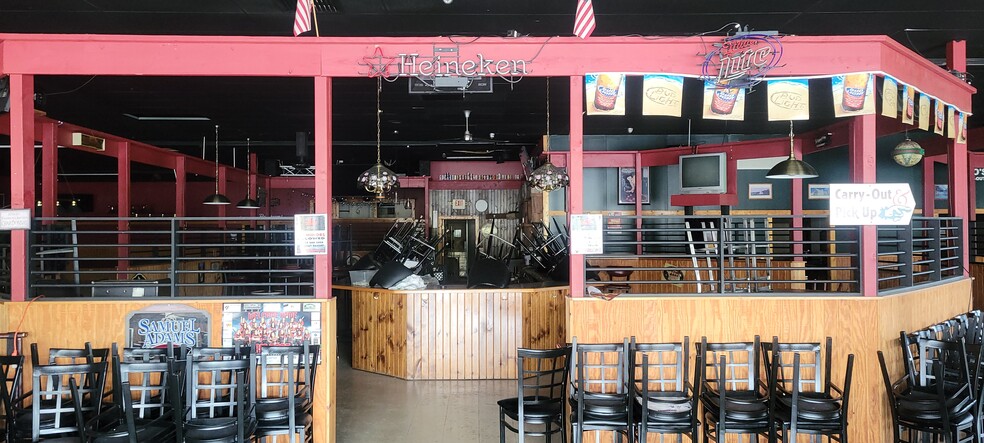 More Photos Of 545 Kenosha Ave, Walworth Freestanding For Lease