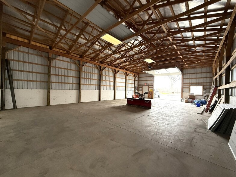 More Photos Of 4944 Ver Plank Rd, Clay Light Manufacturing For Sale