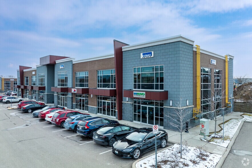 More Photos Of 233 Speers Rd, Oakville Medical For Sale