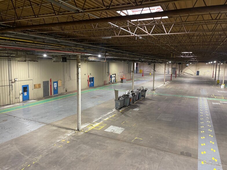 More Photos Of , Lincoln Industrial For Sale