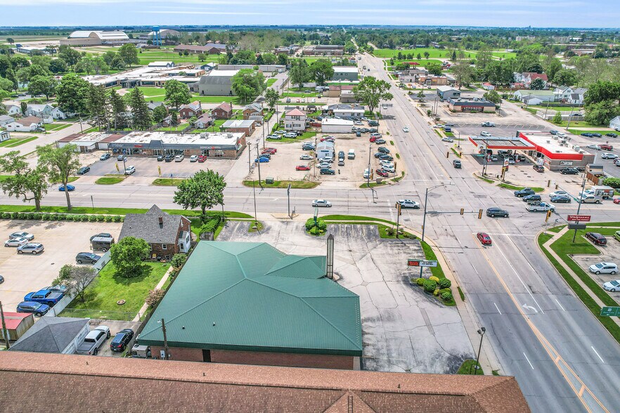 More Photos Of 301 E Champaign Ave, Rantoul Freestanding For Lease