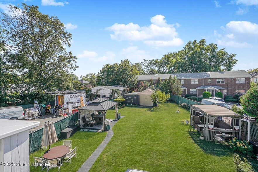 More Photos Of 7344 Amboy Rd, Staten Island Multifamily For Sale