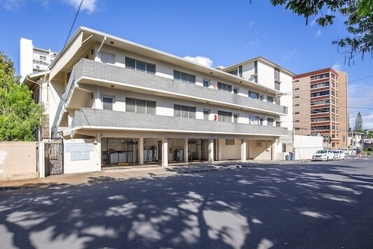 More Photos Of 810-814 Green St, Honolulu Apartments For Sale