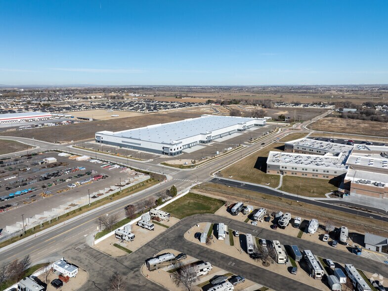 More Photos Of 4321 Muller Dr, Caldwell Distribution For Lease