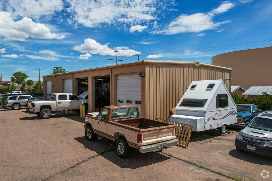 More Photos Of 10755-10759 Maltese Pt, Peyton Warehouse For Sale