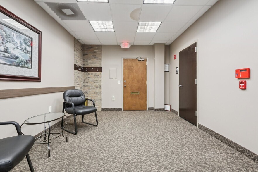 More Photos Of 401 Hamburg Turnpike, Wayne Medical For Sale