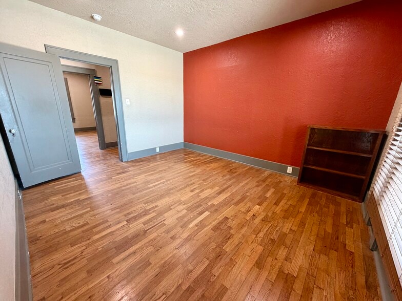 More Photos Of 619 Fayetteville Rd, Van Buren Medical For Lease