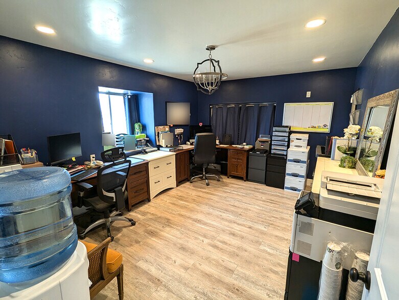 More Photos Of 4928 Marguerite Ave, Corning Warehouse For Sale