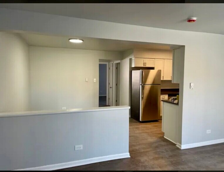 More Photos Of 4039 W 119th St, Alsip Apartments For Sale